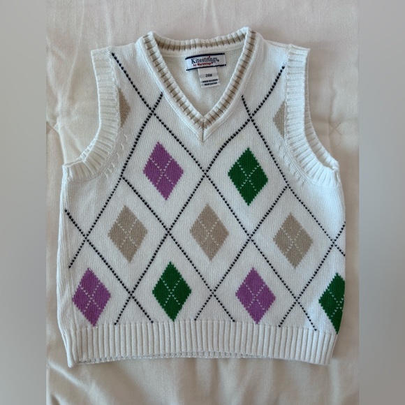 Pet free home, used once, looks new size 24 months - Picture 2 of 2